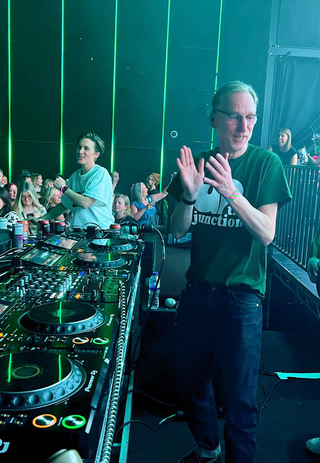 UP THE JUNCTION T-SHIRT - Image 9