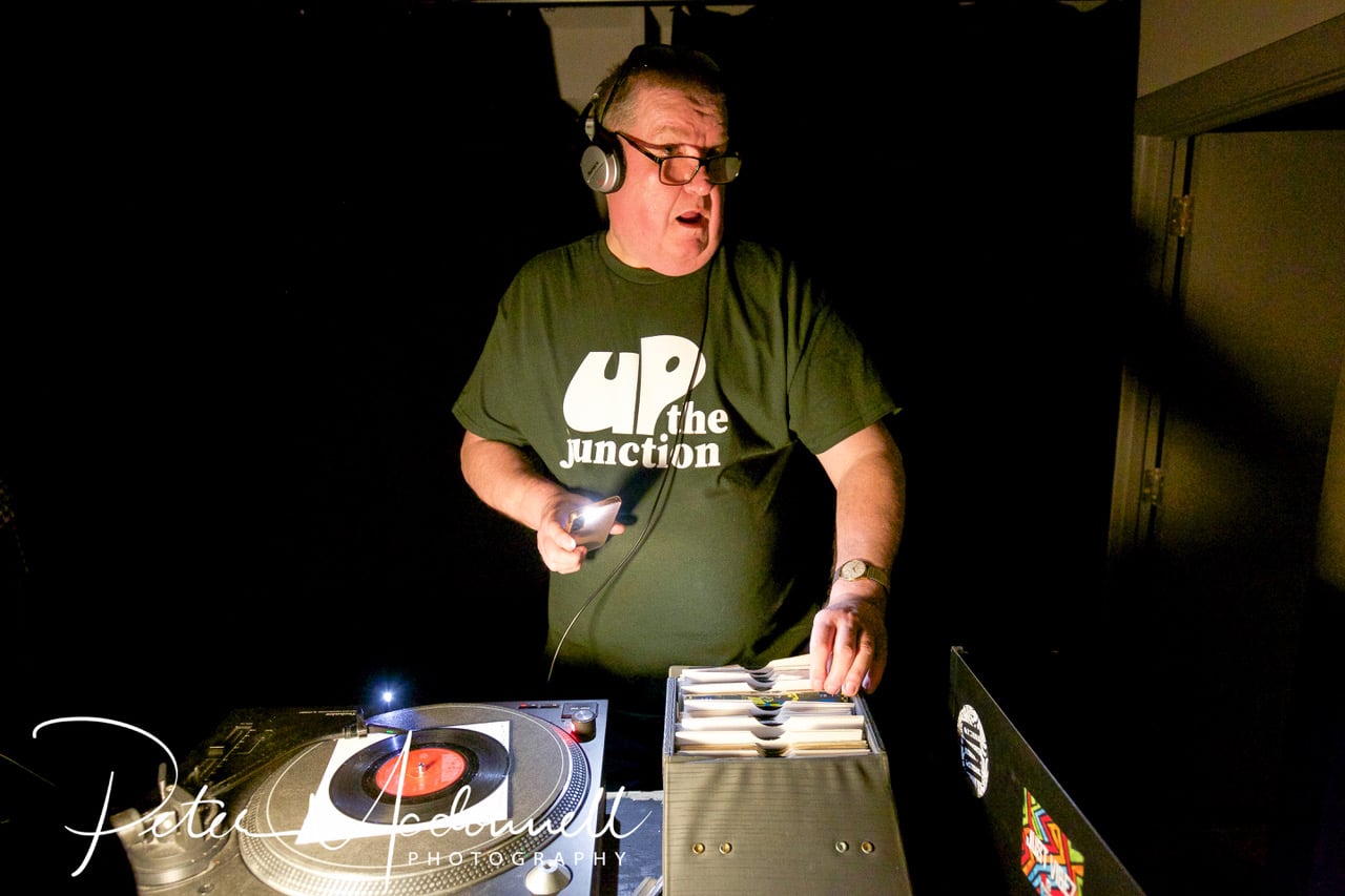 UP THE JUNCTION T-SHIRT - Image 12