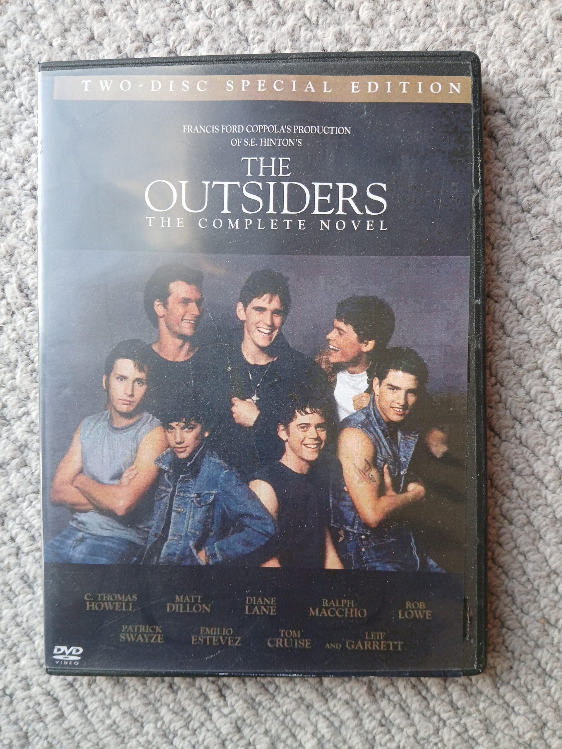 THE OUTSIDERS 2 DISC SPECIAL EDITION DVD