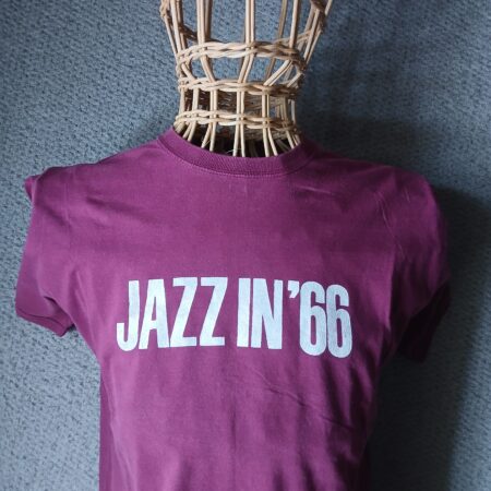 JAZZ IN '66 T-SHIRT PLUM